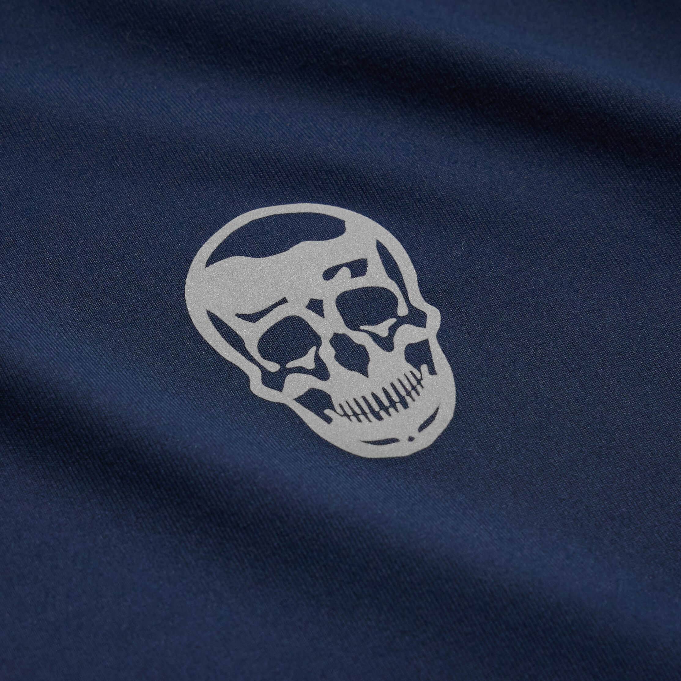 performance short sleeve shirt navy skull close up